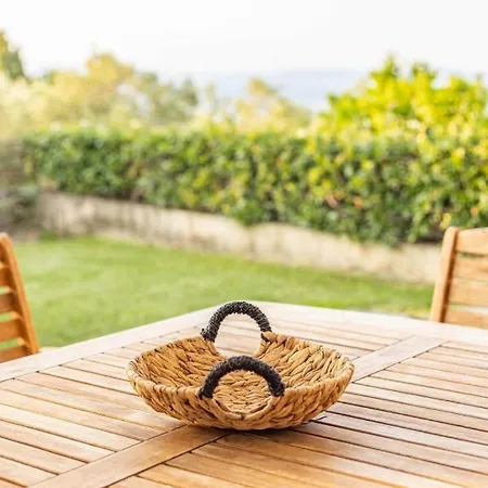 Panoramic View Maisonette In Holiday home *